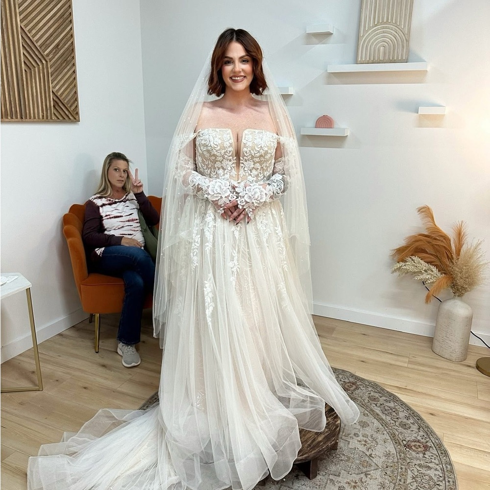 Justin Alexander Fabiola Wedding Dress